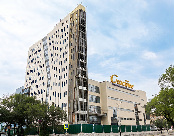 Schast'ye Center in Khabarovsk: modern multipurpose center with 4 Clivet VRF MV6-XMi outdoor units
